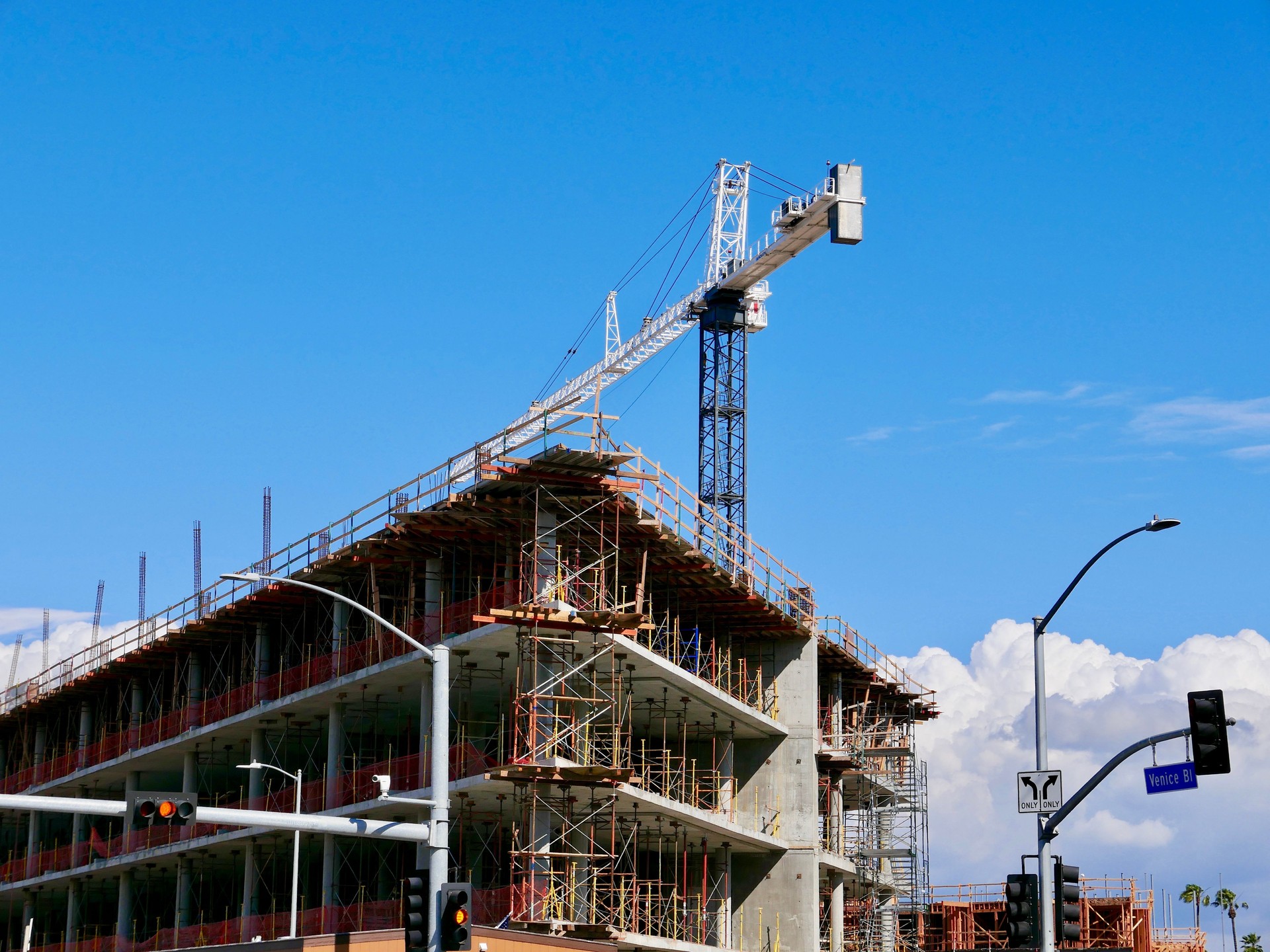 Building with Cranes